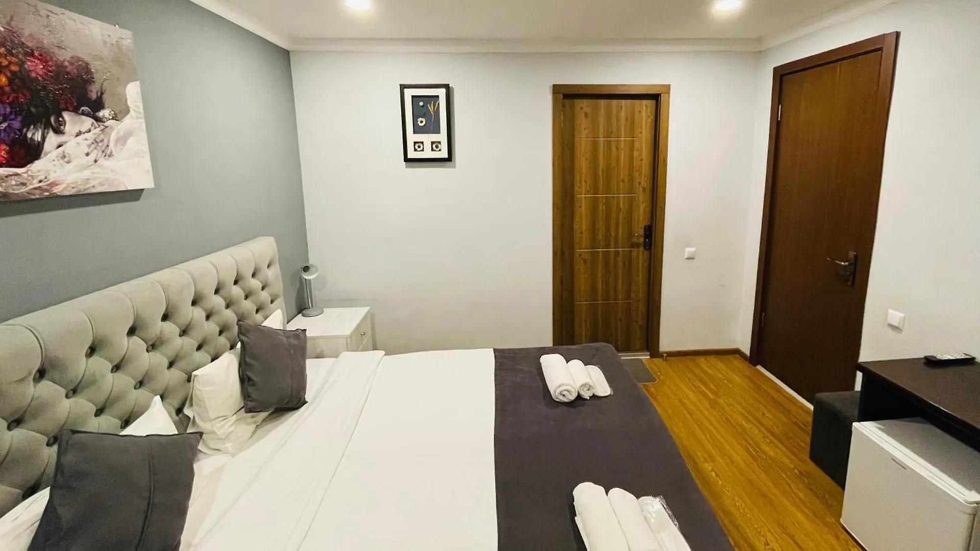 Hotel Art Green Τυφλίδα Γεωργία