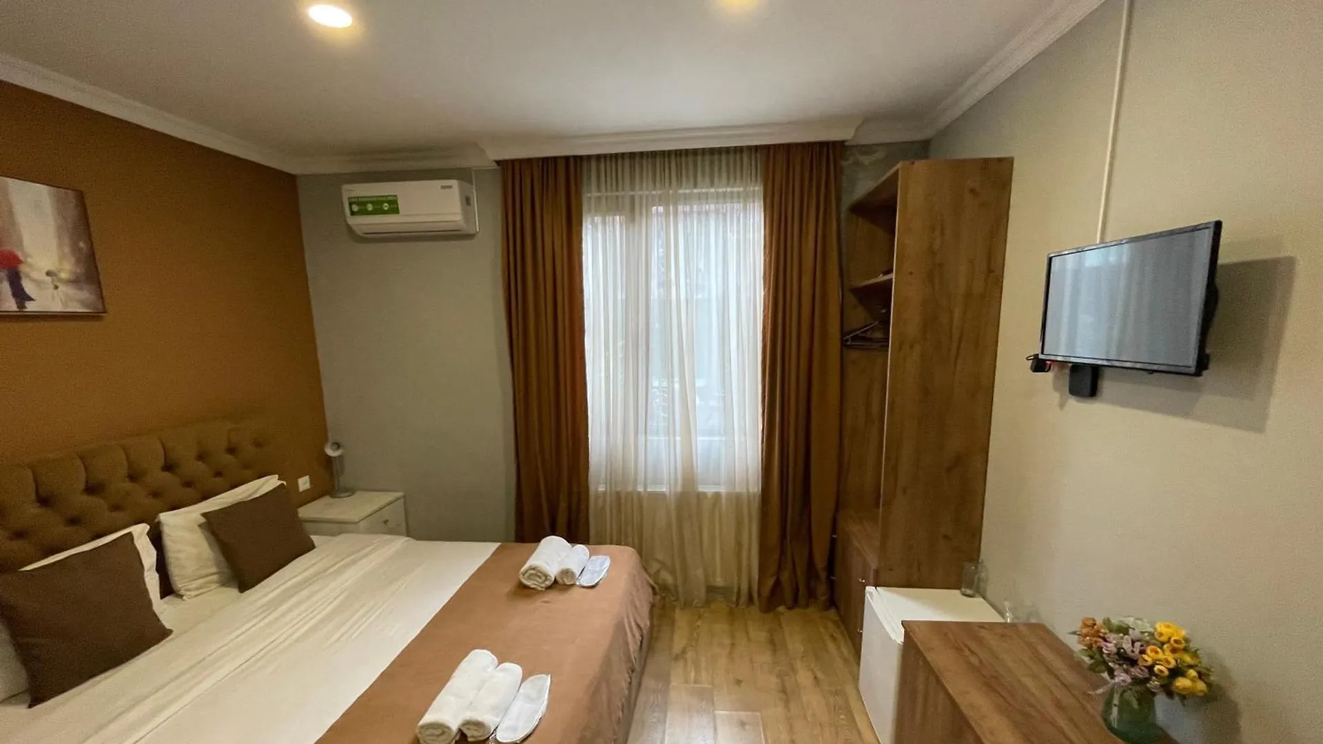 Hotel Art Green Τυφλίδα